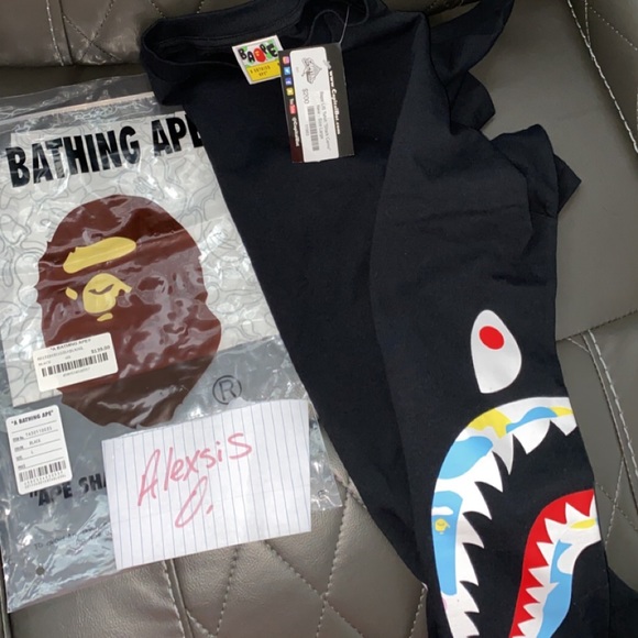 Bathing Ape T shirt size Large new with tags